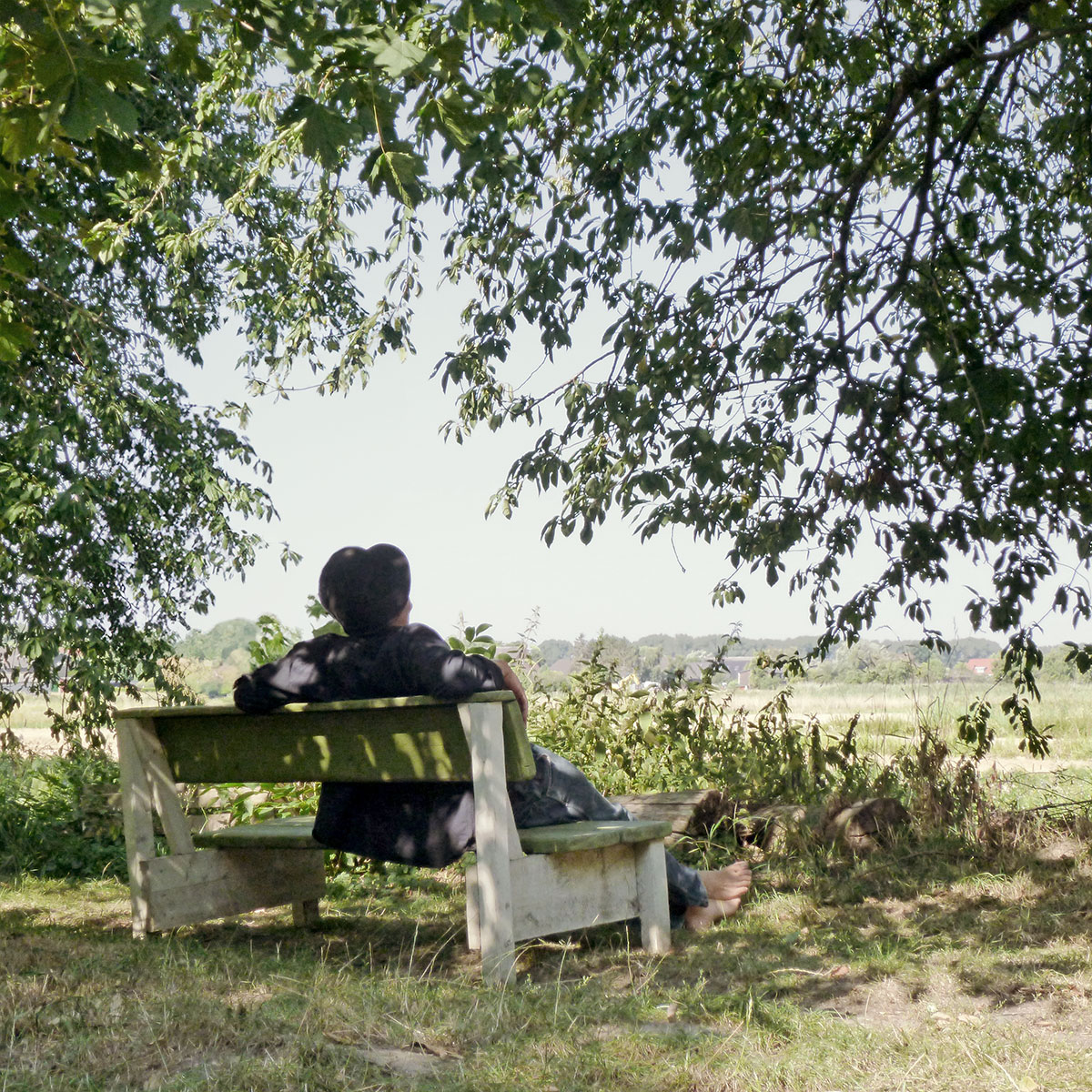 Bequeme und robuste Sitzbank zum gemütlich abhängen